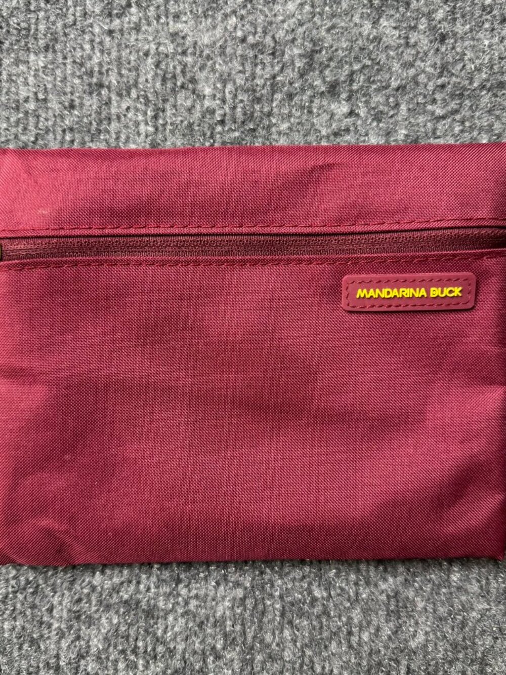 Mandarina Duck Turkish Airlines Travel Amenity Pouch Zipper Bag Maroon Cosmetic